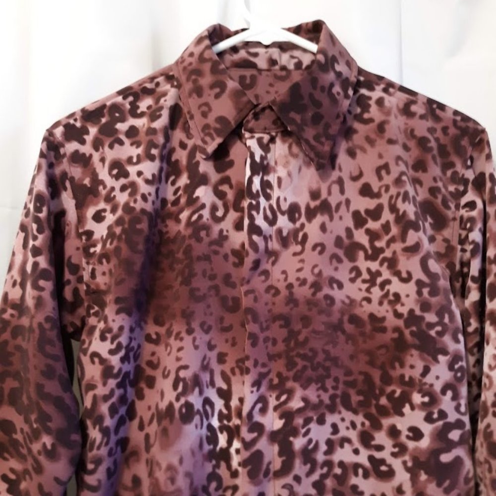 Leopard Print Charmeuse Full Zip up Shirt Blouse sz XS Magenta Purple Zip cuffs!